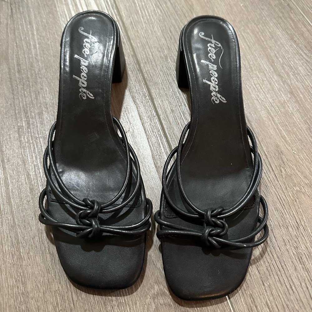 Free people kitten heels